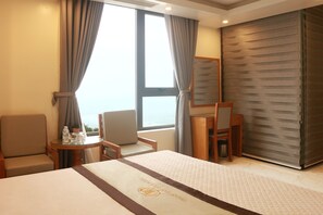 ห้องดีลักซ์ดับเบิล, วิวชายหาด | มินิบาร์, โต๊ะทำงาน, Wi-Fi ฟรี