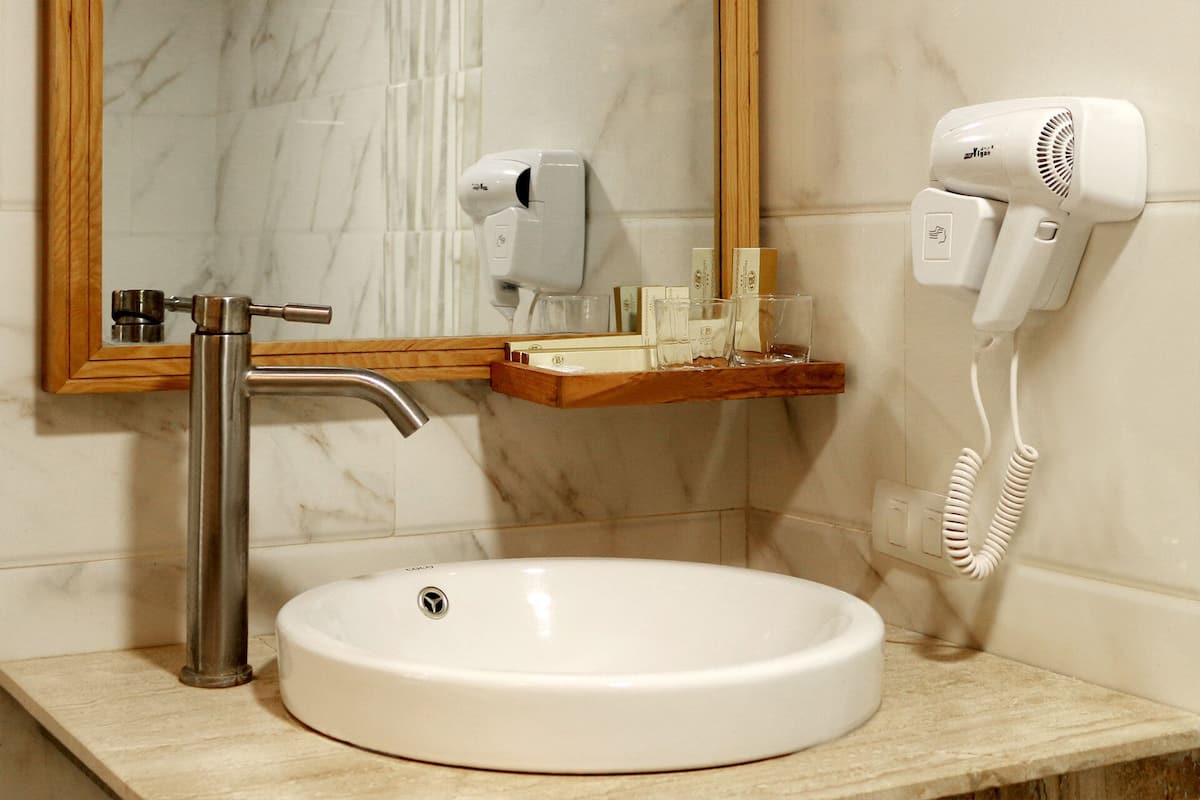 Superior Double Room | Bathroom sink