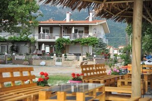 Exterior - Studios Giannakis (Thasos)