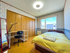 Zimmer (C) | Bügeleisen/Bügelbrett, kostenloses WLAN