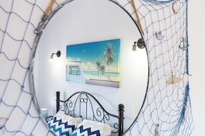 4 bedrooms, iron/ironing board, travel cot, free WiFi