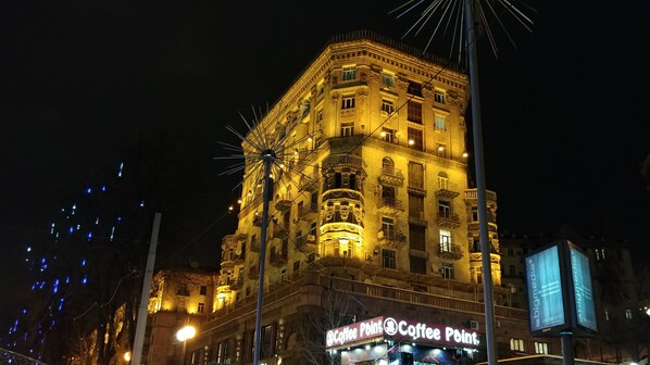 Two bedrooms. Luxery. 23 Khreshchatyk str. Centre - 3115 | City view