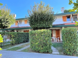 Apartment, 3 Bedrooms (C41127)
