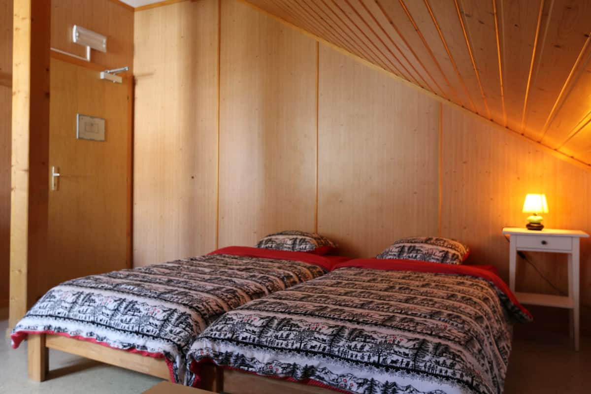4 bedrooms, free WiFi