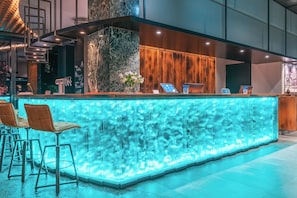 Bar (on property) - Unsölds Factory Hotel (Munich)