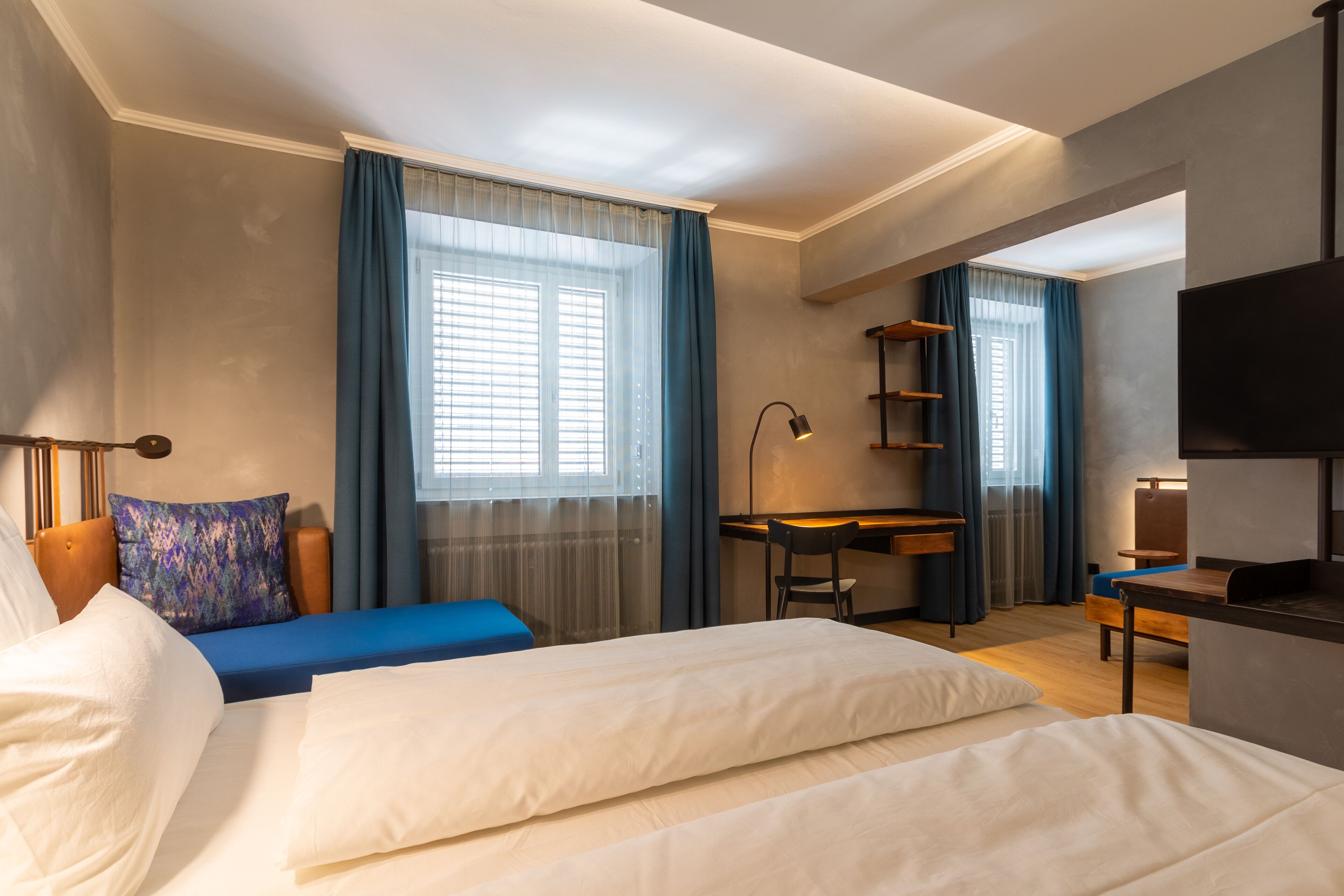 deluxe double room | hypo-allergenic bedding, in-room safe, desk, blackout curtains