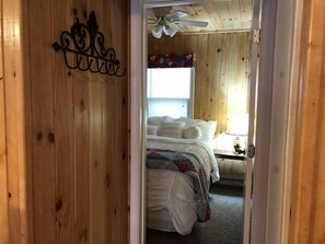 2 bedrooms, Internet, bed sheets