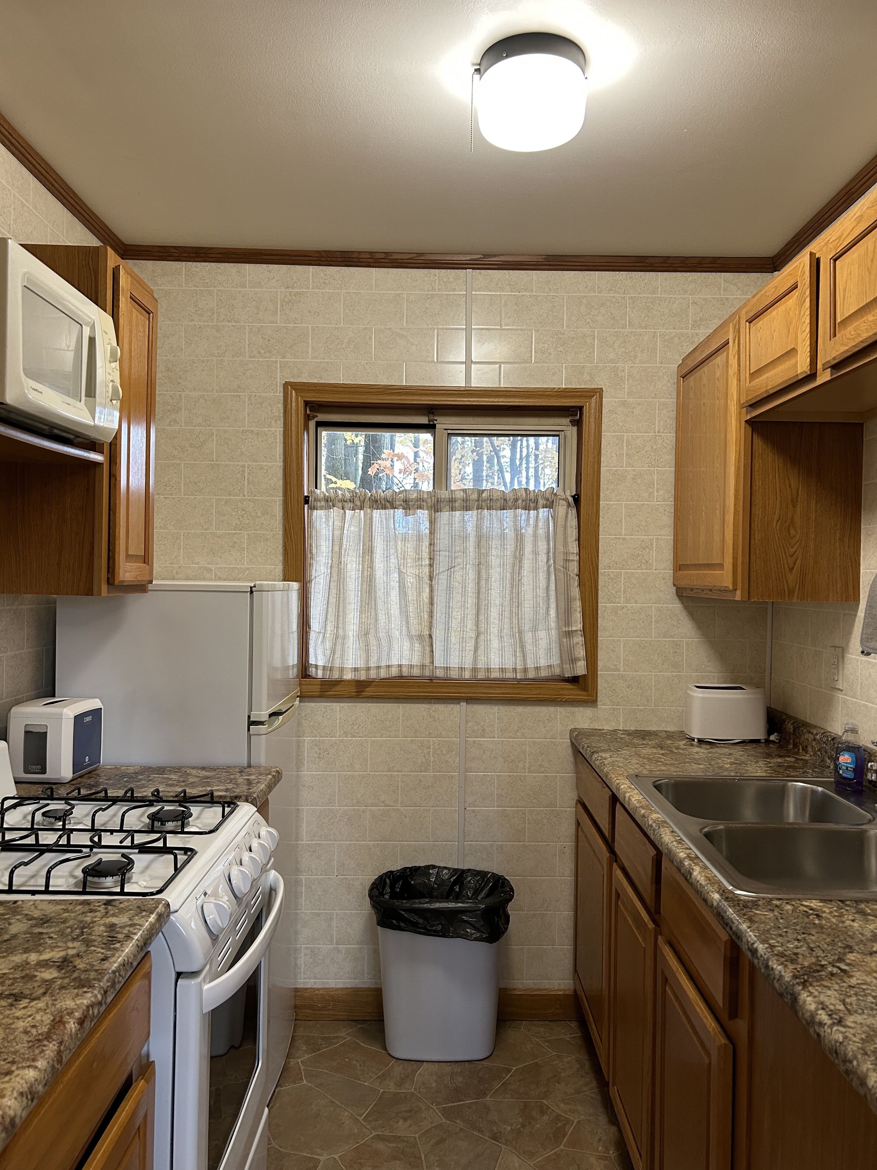 cottage #6 lake life, 2 bedroom | private kitchen | fridge, microwave, coffee/tea maker, toaster