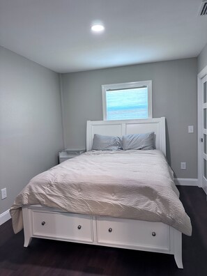 3 makuuhuonetta, ilmainen Wi-Fi, vuodevaatteet