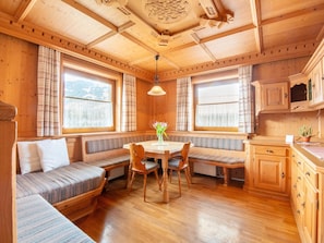 Chalet | Living room - Chalet in Zell am Ziller Near Ski Lift (Gerlosberg)