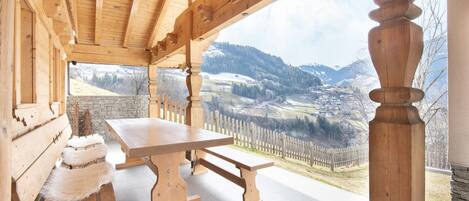 Chalet | Balcony