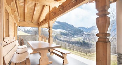 Chalet With Panoramic Terrace in Zell am Ziller