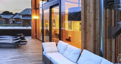 Premium Chalet With Whirlpool