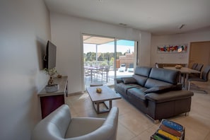 Villa | Living room - Luxury Villa With Private Pool in Cesseras (Cesseras)