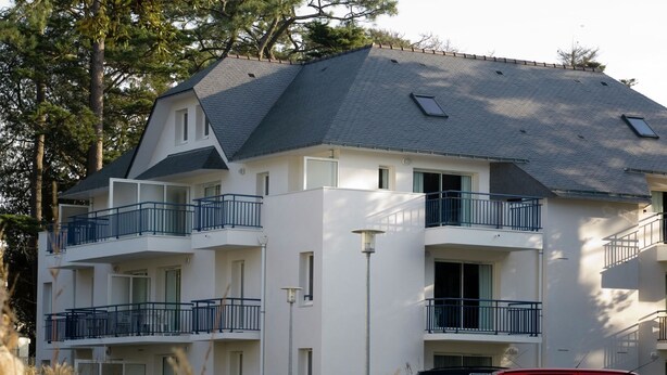 Unclassified image, 1 of 19, button - Majestic Apartment With Dishwasher in Nice Harbor Town (Pornichet)