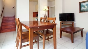 Unclassified image, 4 of 19, button - Majestic Apartment With Dishwasher in Nice Harbor Town (Pornichet)