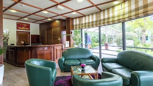 Unclassified image, 5 of 19, button - Majestic Apartment With Dishwasher in Nice Harbor Town (Pornichet)