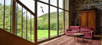 피레네의 농가, 수영장 있음