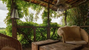 Unclassified image, 2 of 28, button - Dreamy Holiday Home in Clermont d' Excideuil With Fireplace (Clermont-d'Excideuil)