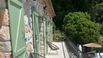 Villa | Balcony