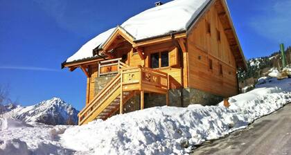 Luxurious Chalet in Vaujany French Alps With Balcony