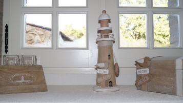 2 bedrooms, individually furnished