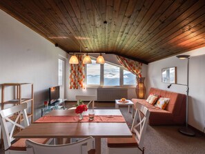 Apartment | Tempat makan