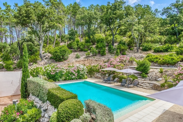 Villa | Pool | Indoor pool, outdoor pool - Villa in Le Muy With Private Pool & Forest (Le Muy)