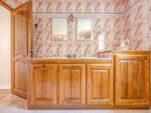 Unclassified image, 5 of 39, button - Alluring Holiday Home in Seguret With Private Swimming Pool (Seguret)