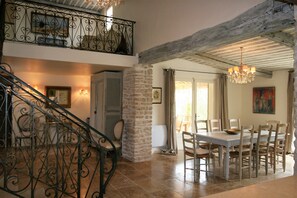 Villa | Dining - Mas in Eygalieres With Heated Pool (Eygalieres)