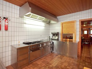 Apartment | Eigene Küche | Espressomaschine, Kühlschrank, Ofen, Geschirrspüler