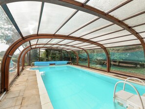 Outdoor pool - Beautiful Holiday Home in Santec France With Swimming Pool (Saint-Pol-de-Leon)