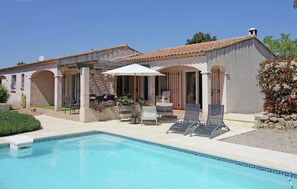 Villa | Bahagian luar