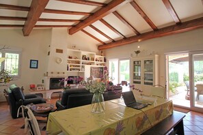 Villa | Tempat makan