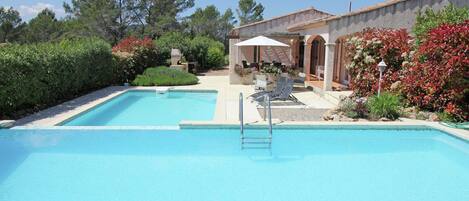 Villa | Piscine | Piscine couverte, piscine extérieure