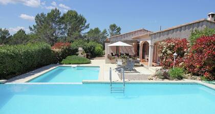 Villa in Bagnols Near Sea With Pool