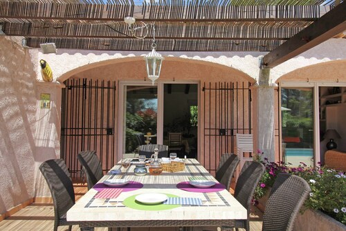 Villa in Bagnols Near Sea With Pool