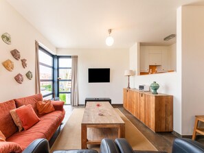 Living room - Charming Flat in Zeeland With sea View (Cadzand-Bad)