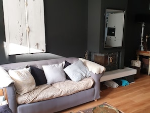 House | Living room - Cosy Holiday Home in Noordwijk Netherlands With Garden (Noordwijk)