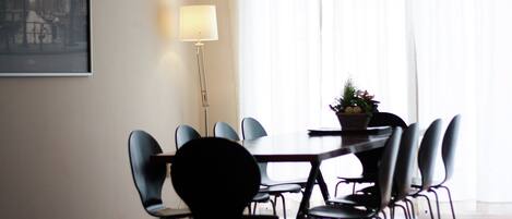 独立别墅 | 用餐