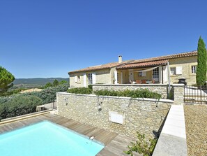 Exterior - Luxurious Villa in Roussillon With Private Swimming Pool (Roussillon)