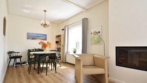 Dining - Welcoming Chalet near Sea in Renesse (Renesse)