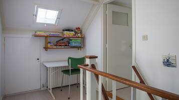 4 bedrooms, individually furnished