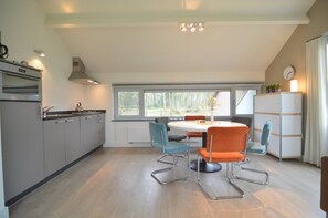 House | Private kitchen | Highchair - Inviting Holiday Home in Stramproy With Terrace (Stramproy)
