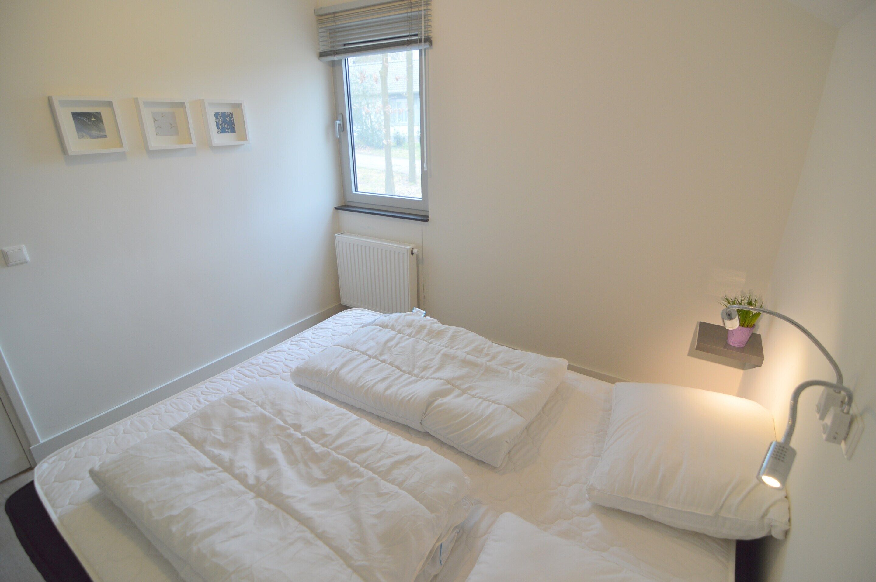 3 عدّة غرف نوم وملاءات أسرّة