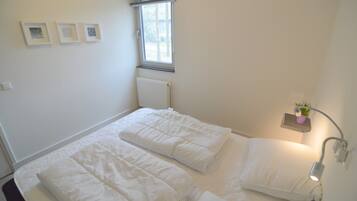 House | 3 bedrooms, bed sheets