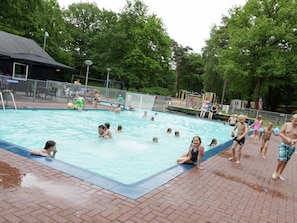 Outdoor pool - Campsite - Cozy Tentlodge With Roofed Terrace in a Green Area (IJhorst)