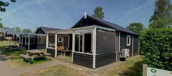 Campsite - Cozy Tentlodge With Roofed Terrace in a Green Area