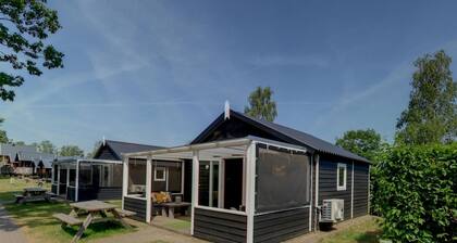 Campsite - Cozy Tentlodge With Roofed Terrace in a Green Area