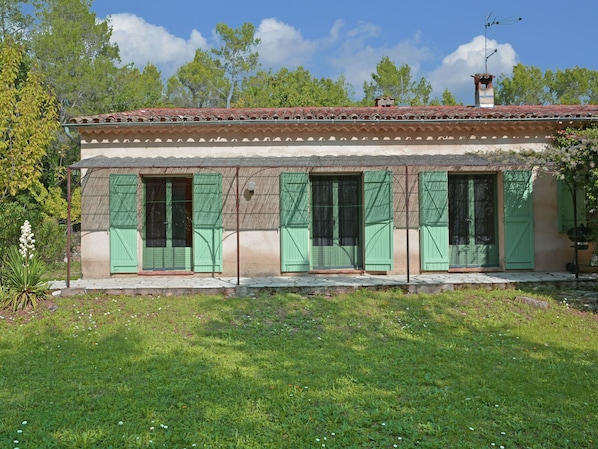 Villa | Exterior - Enchanting Villa in Seillans France With Private Pool (Seillans)
